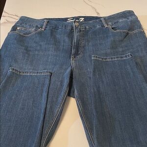 Stylish Blue Women's Jeans